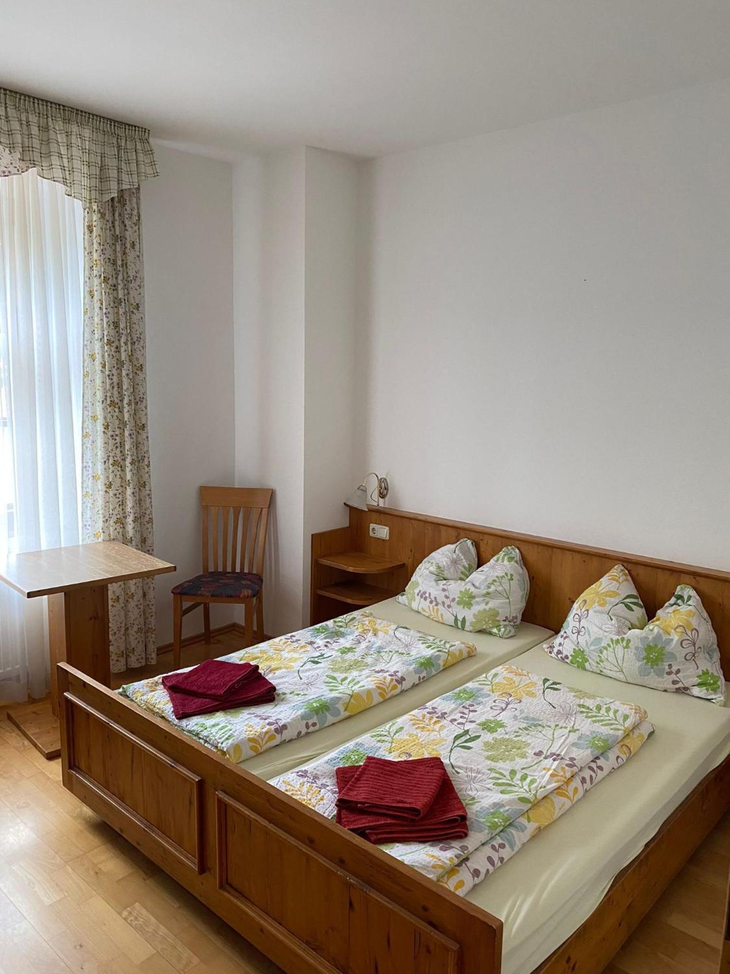 Gasthaus Wildrast Hotel Gopfritz an der Wild Exterior photo
